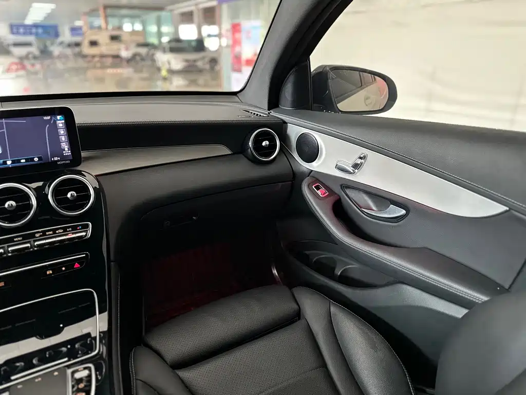 Mercedes-Benz GLC Coupe 2020 — фото 14