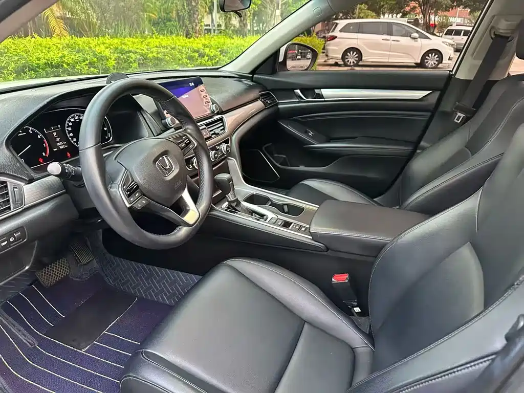 Honda Accord 2019 — фото 4