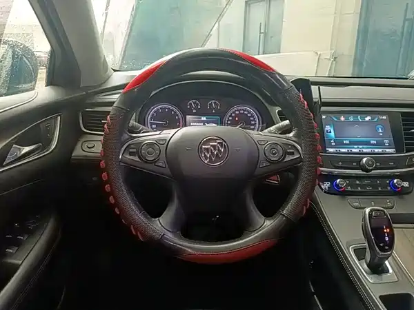 Buick LaCrosse 2018