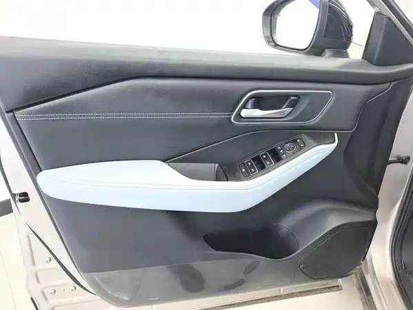 Nissan X-Trail 2023
