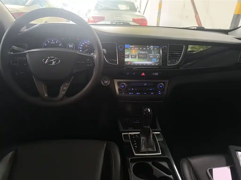 Hyundai Mistra 2014 — фото 10