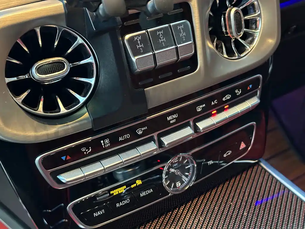 Mercedes-Benz G-Class AMG 2019 — фото 25