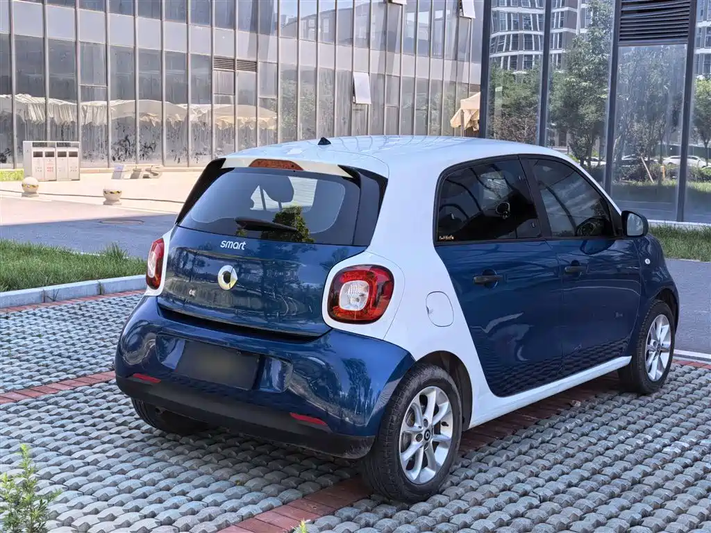 smart Forfour 2018 — фото 7