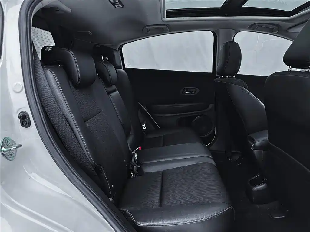 Honda Vezel 2021 — фото 14
