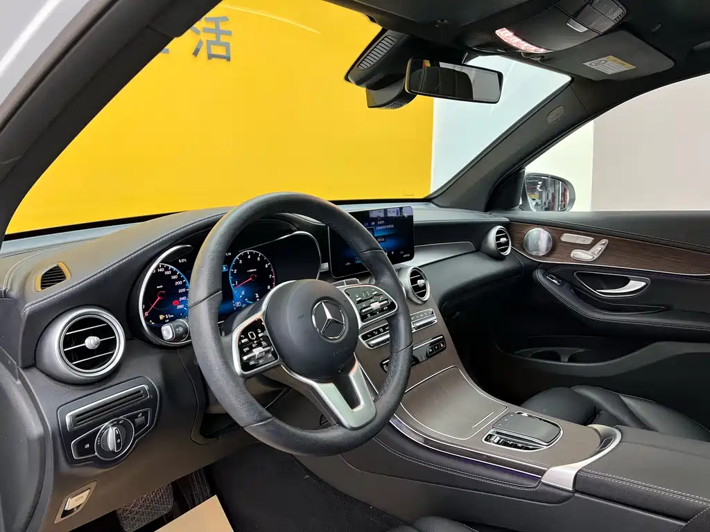 Mercedes-Benz GLC 2020 — фото 4