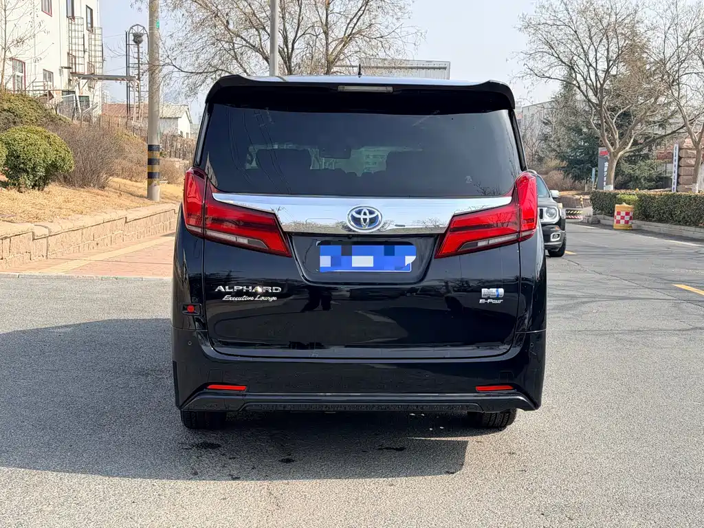 Toyota Alphard 2021 — фото 5