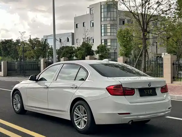 BMW 3 Series 2015