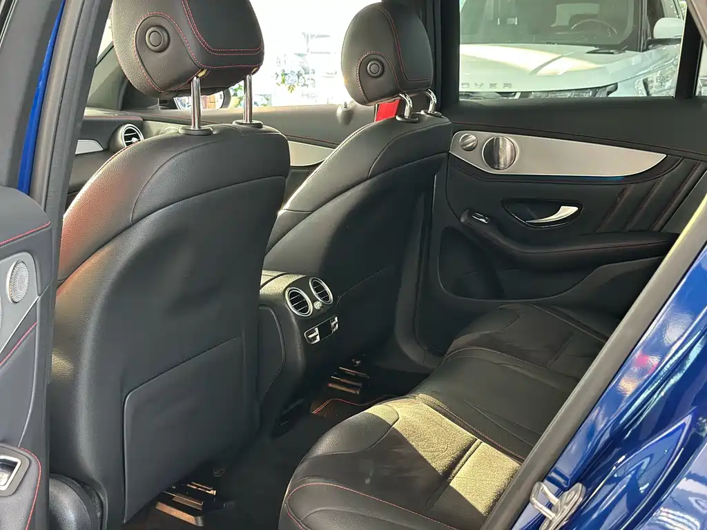 Mercedes-Benz GLC AMG 2019 — фото 10