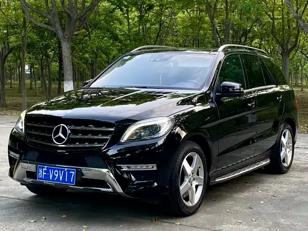 Mercedes-Benz M-Class 2012