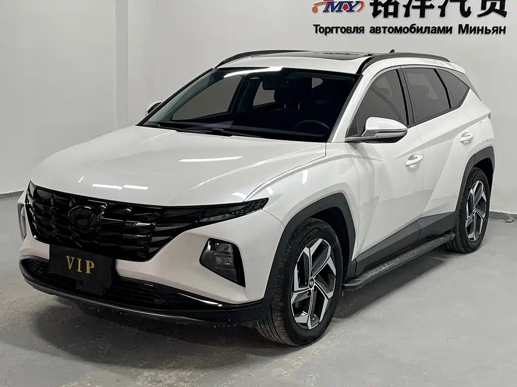 Hyundai Tucson 2023 — фото 1