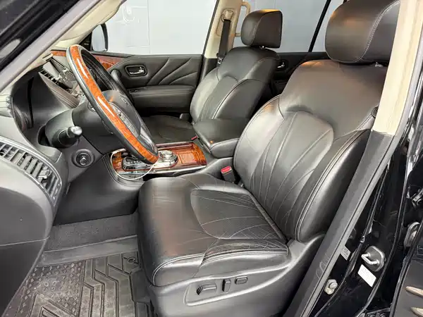 Infiniti QX80 2016