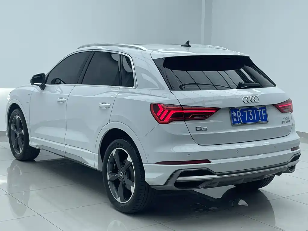 Audi Q3 2023
