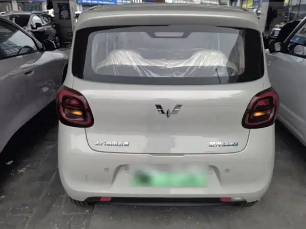 Wuling Hongguang MINIEV 2025