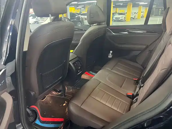 BMW X3 2021