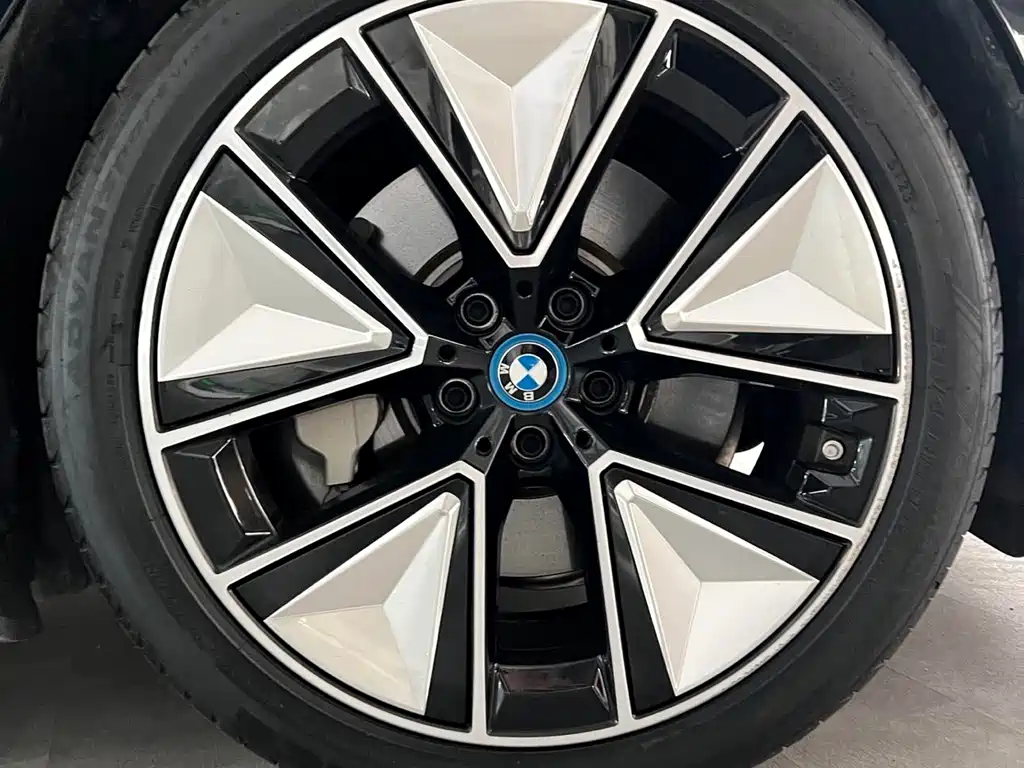 BMW i3 2024 — фото 16