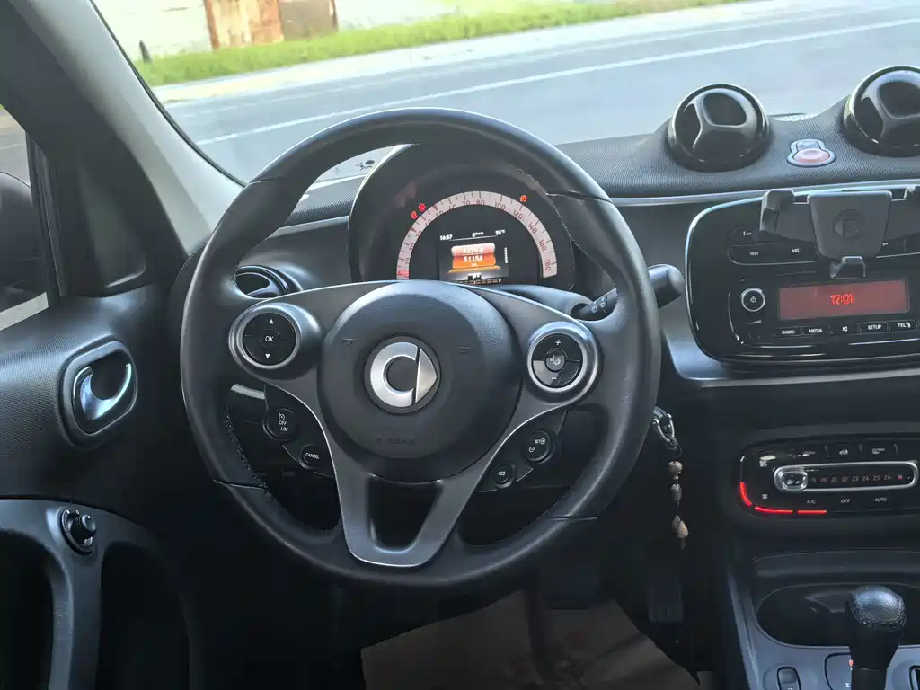 smart forfour 2018 — фото 10