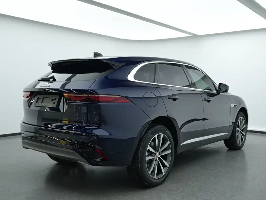 Jaguar F-PACE 2022 — фото 6