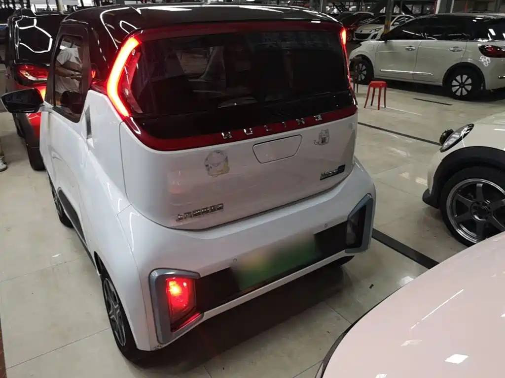 Wuling Nano EV 2022 — фото 6