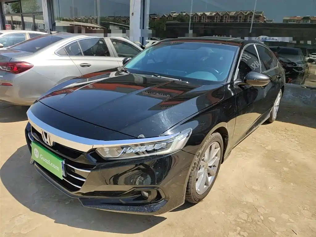 Honda Accord 2022 — фото 1