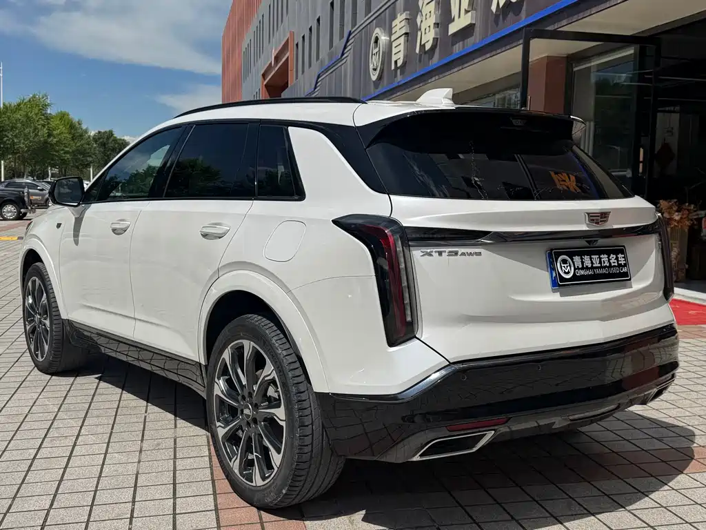 Cadillac XT5 2024 — фото 17
