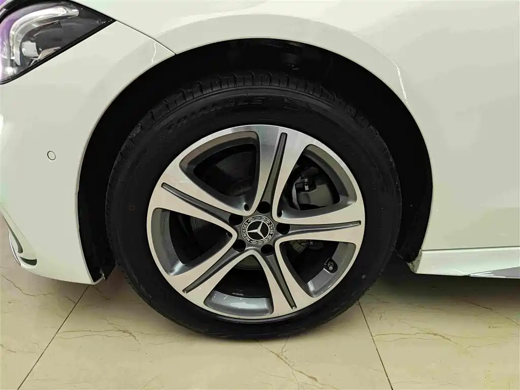 Mercedes-Benz C-Class 2022 — фото 14