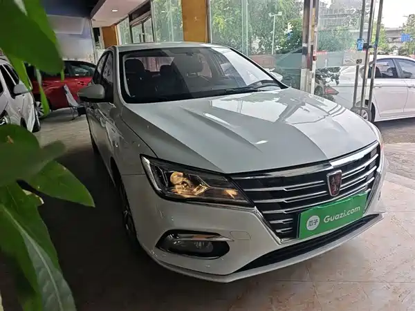 Roewe i5 2019