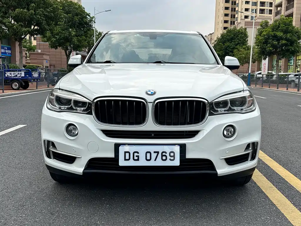 BMW X5 2019 — фото 2