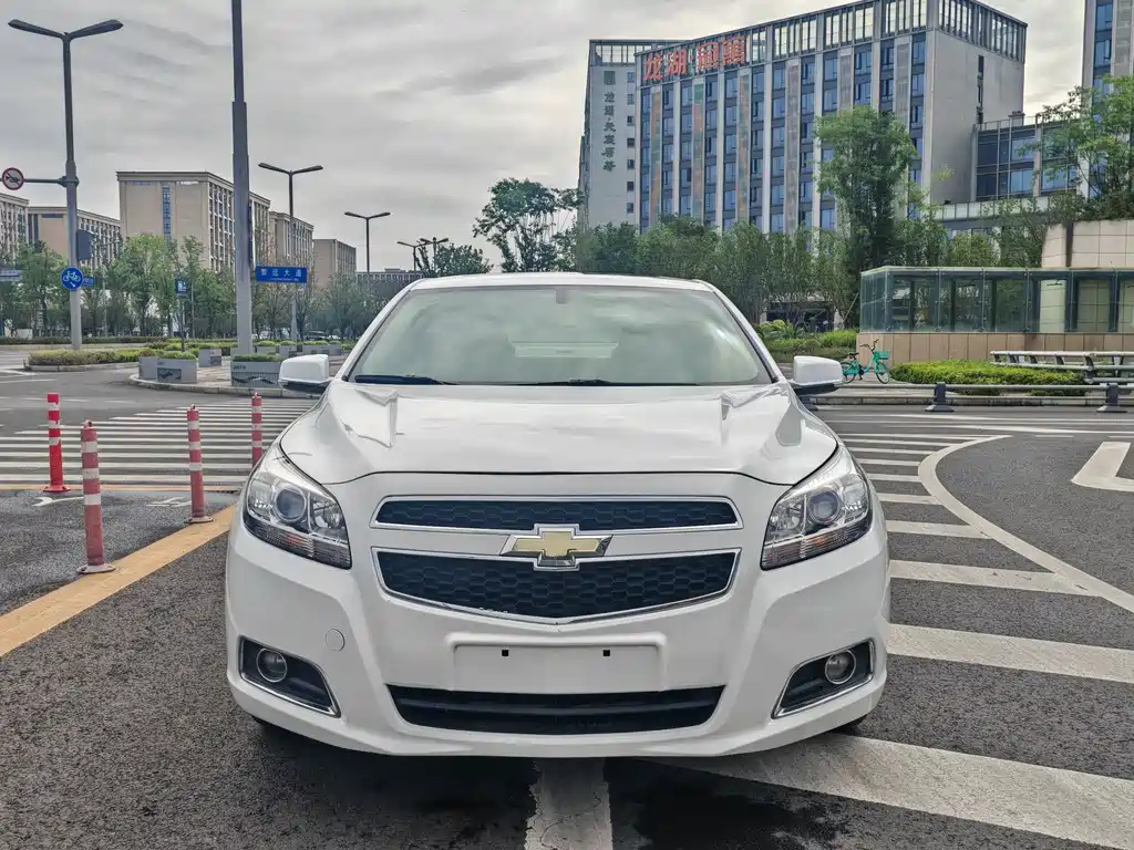 Chevrolet Malibu 2013 — фото 2