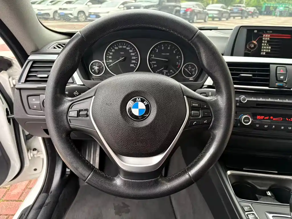 BMW 4 Series 2015 — фото 8