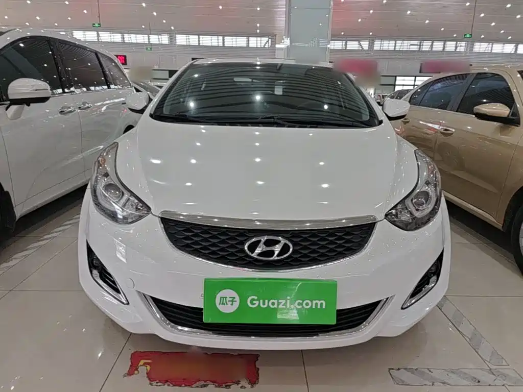 Hyundai Elantra 2016