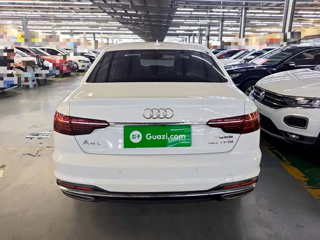 Audi A4L 2021
