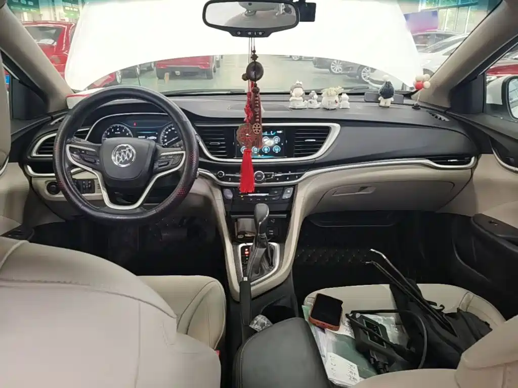 Buick Excelle GT 2020 — фото 10
