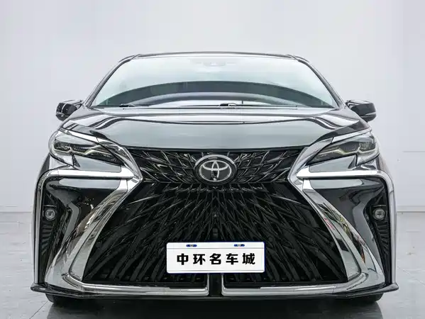 Toyota Granvia 2025