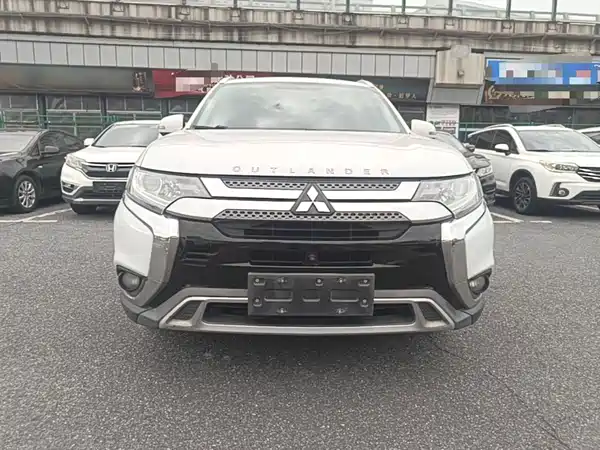 Mitsubishi Outlander 2019