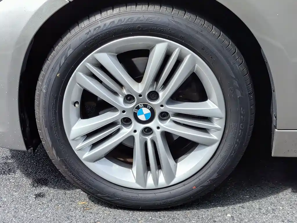 BMW 3 Series 2016 — фото 8