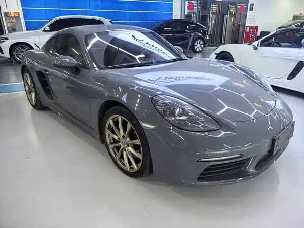 Porsche 718 2018