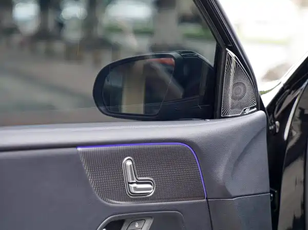 Mercedes-Benz GLB 2021