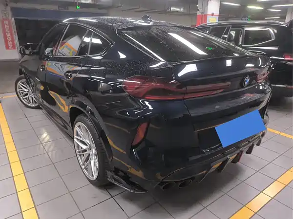 BMW X6 M 2022