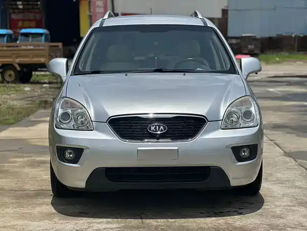 Kia Jiale 2011