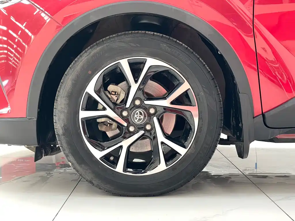 Toyota C-HR 2021 — фото 13