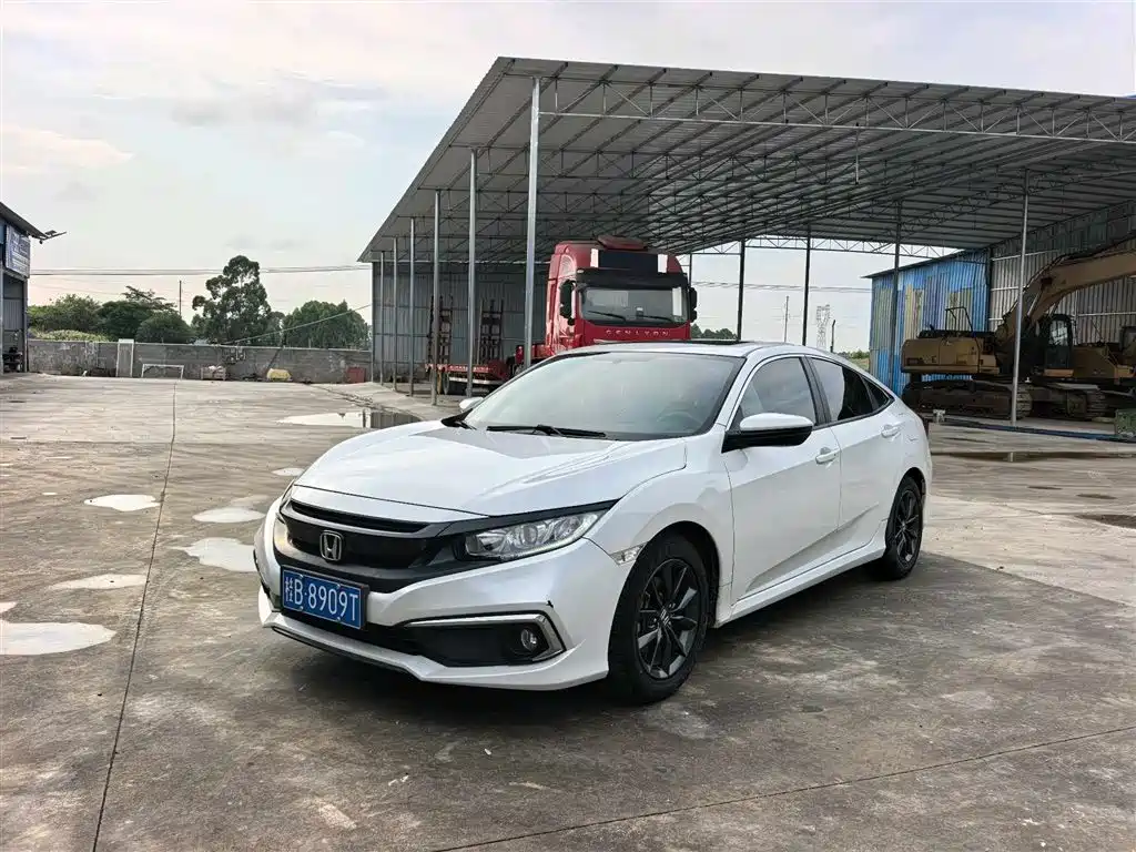 Honda Civic 2020 — фото 1