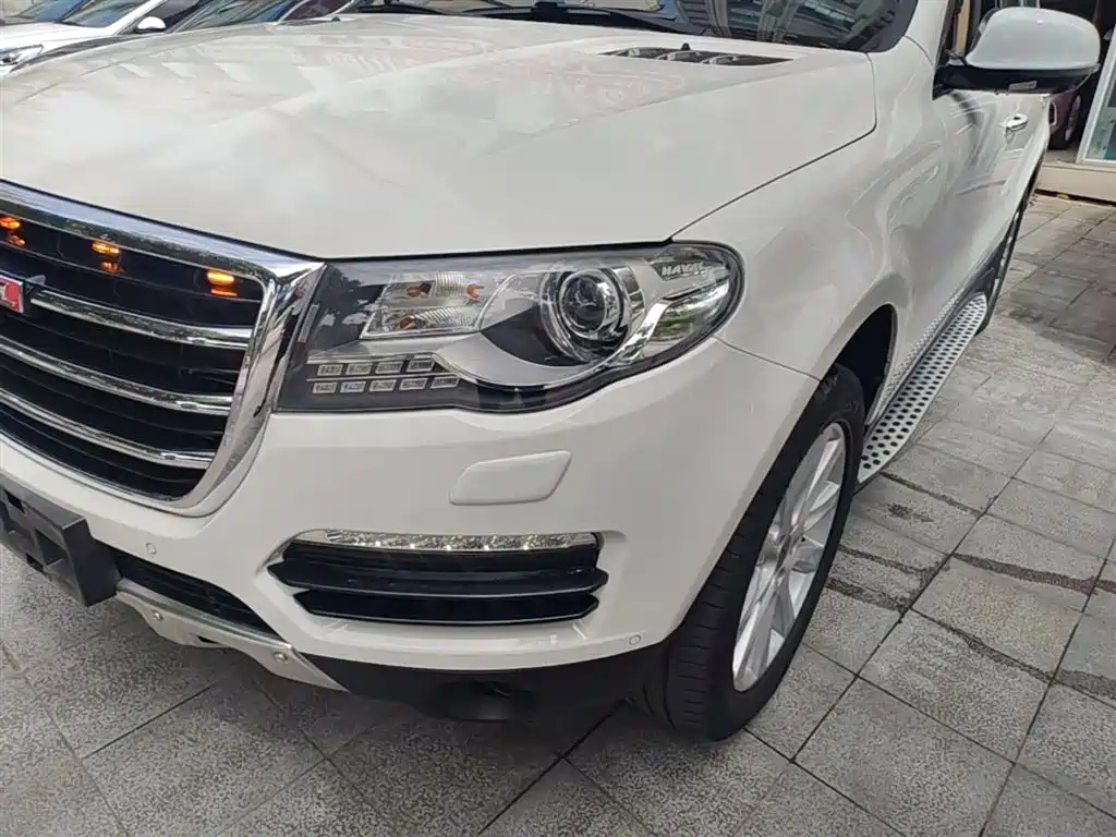 Haval H8 2016 — фото 24