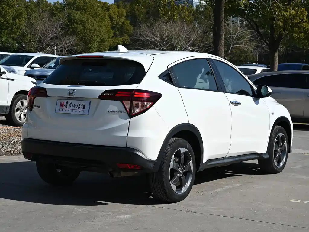 Honda Vezel 2018 — фото 6