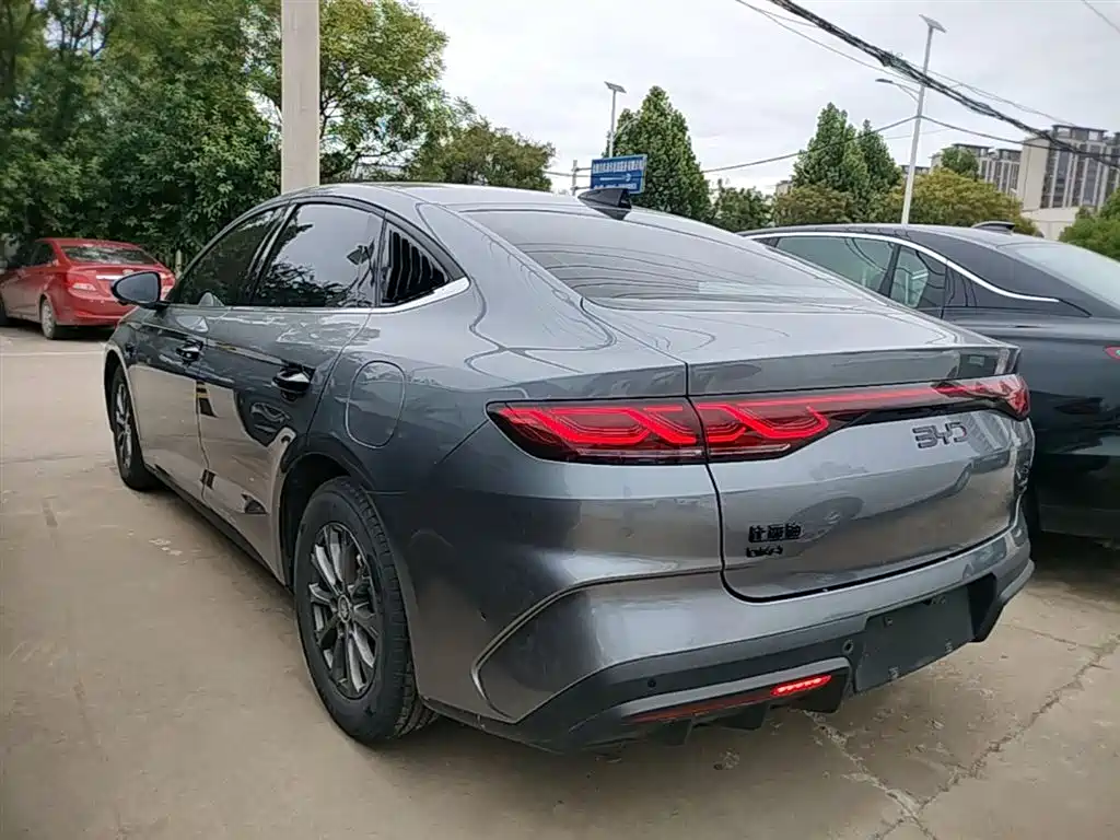 BYD Qin L 2025 — фото 5