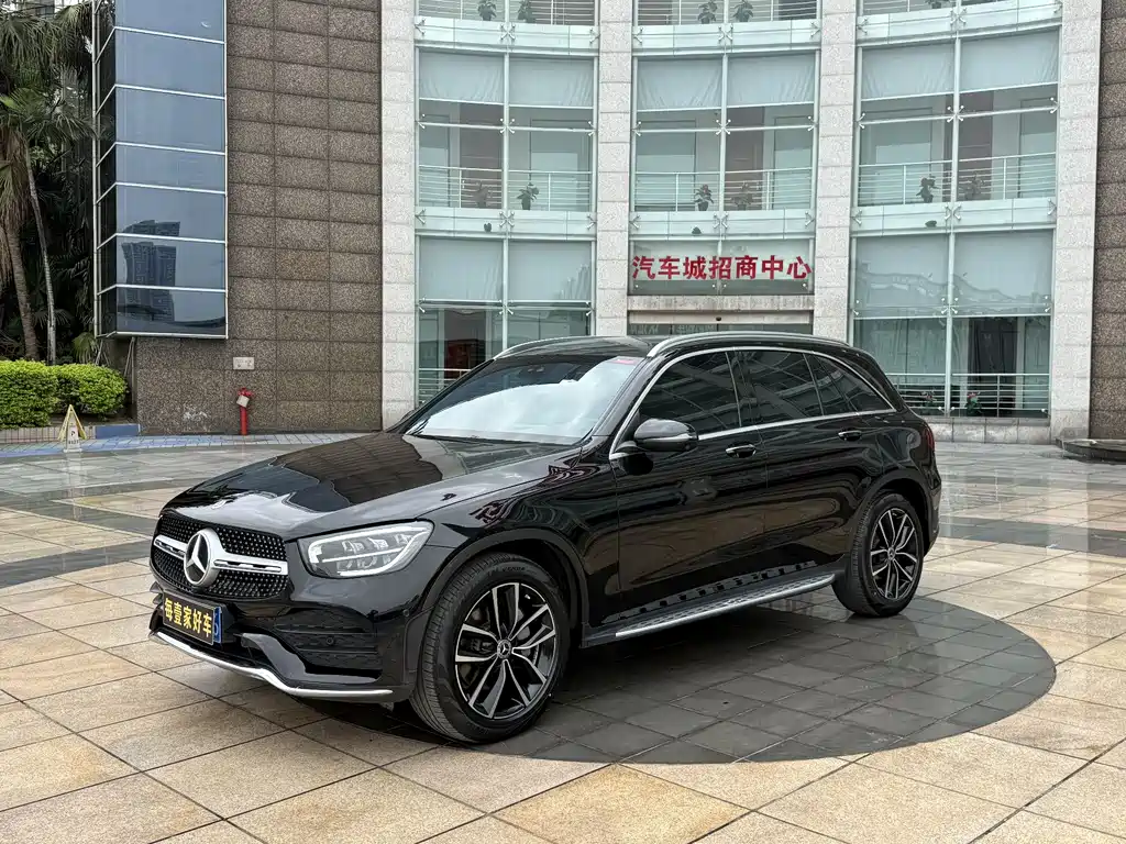Mercedes-Benz GLC 2021 — фото 1