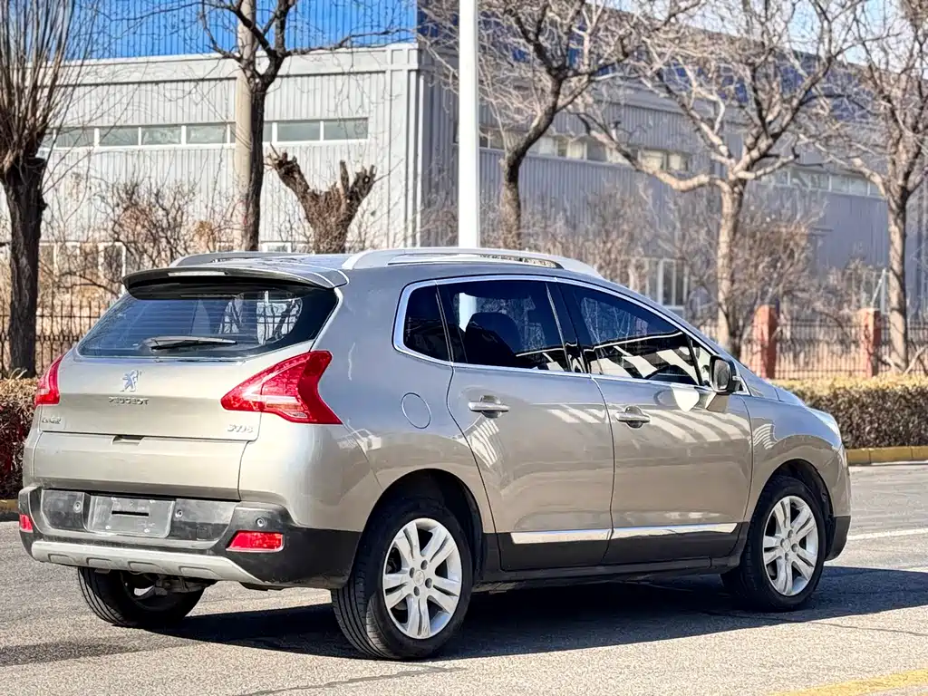 Peugeot 3008 2016 — фото 27