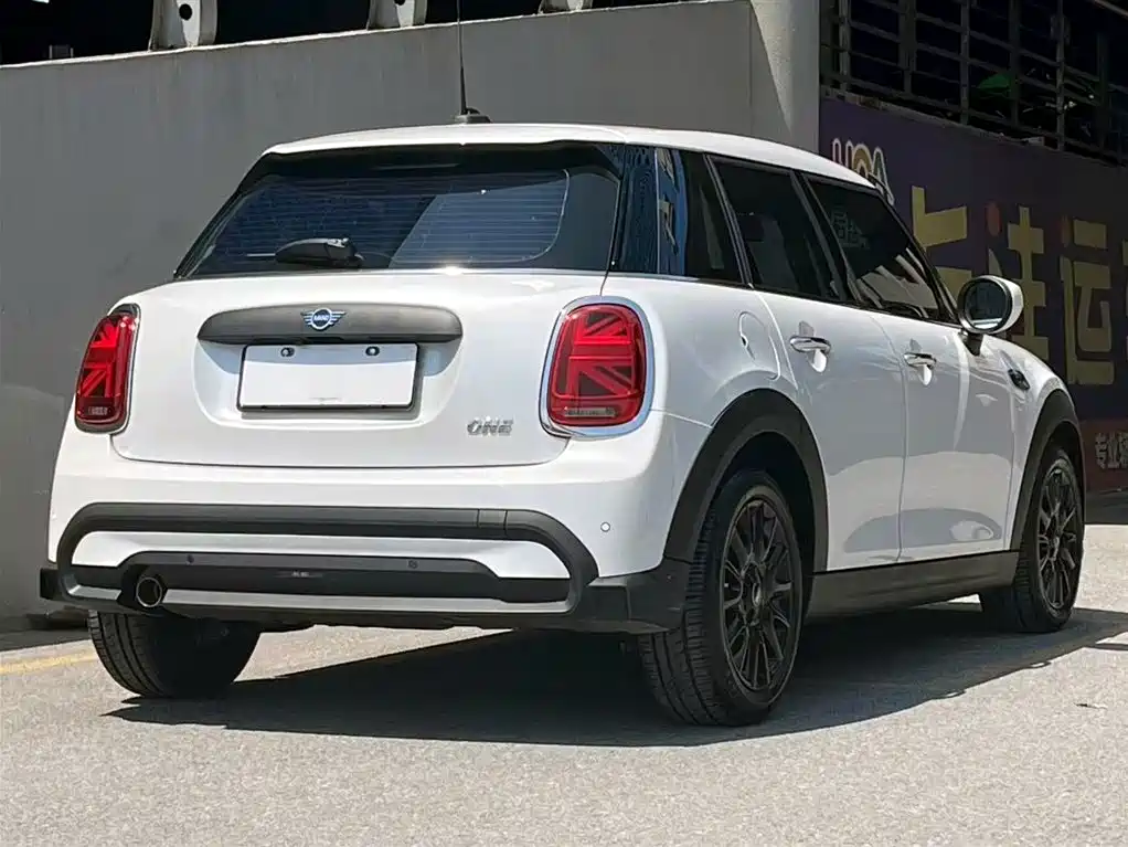 MINI Mini 2023