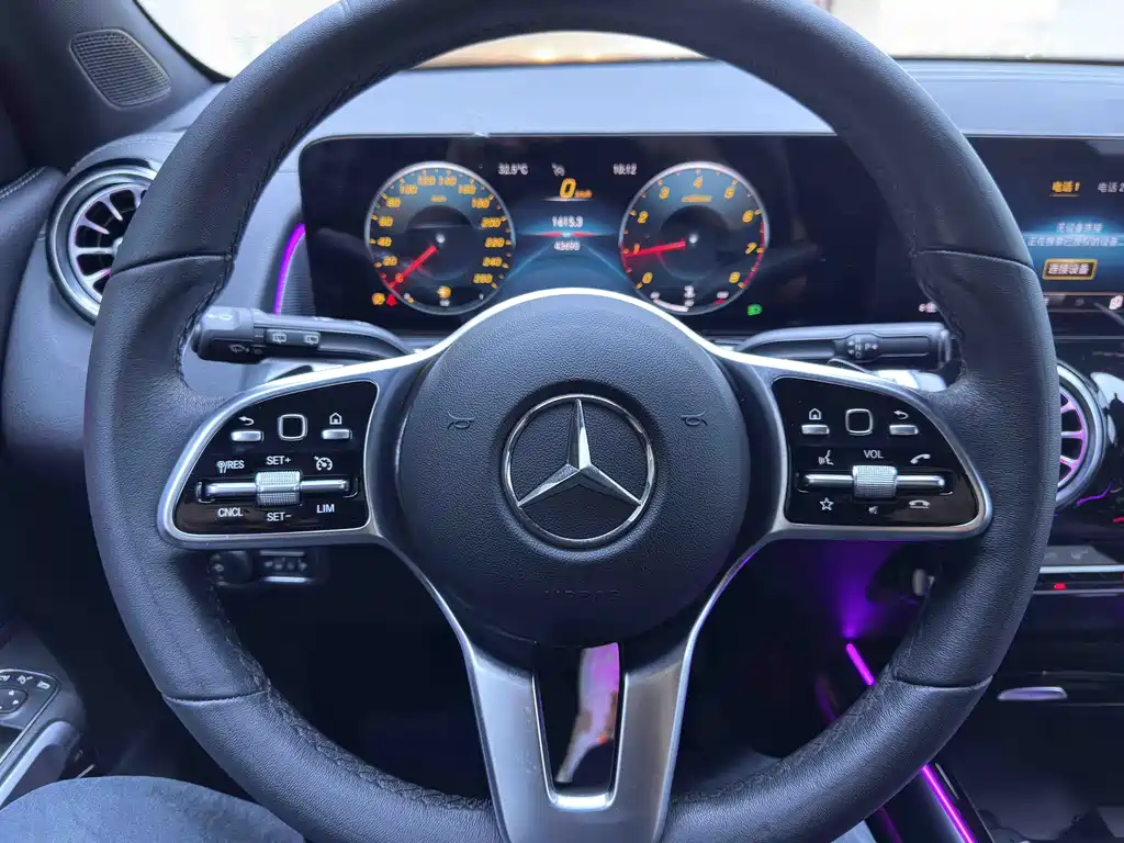 Mercedes-Benz GLB 2021 — фото 16