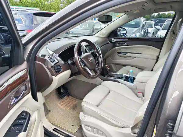 Cadillac SRX 2015
