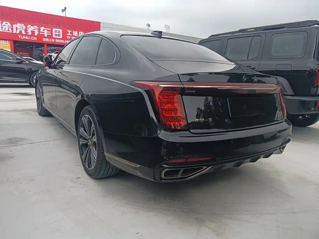 Hongqi H9 2024 — фото 10